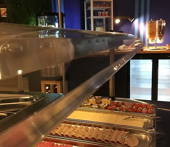 Hotel Continental 2*